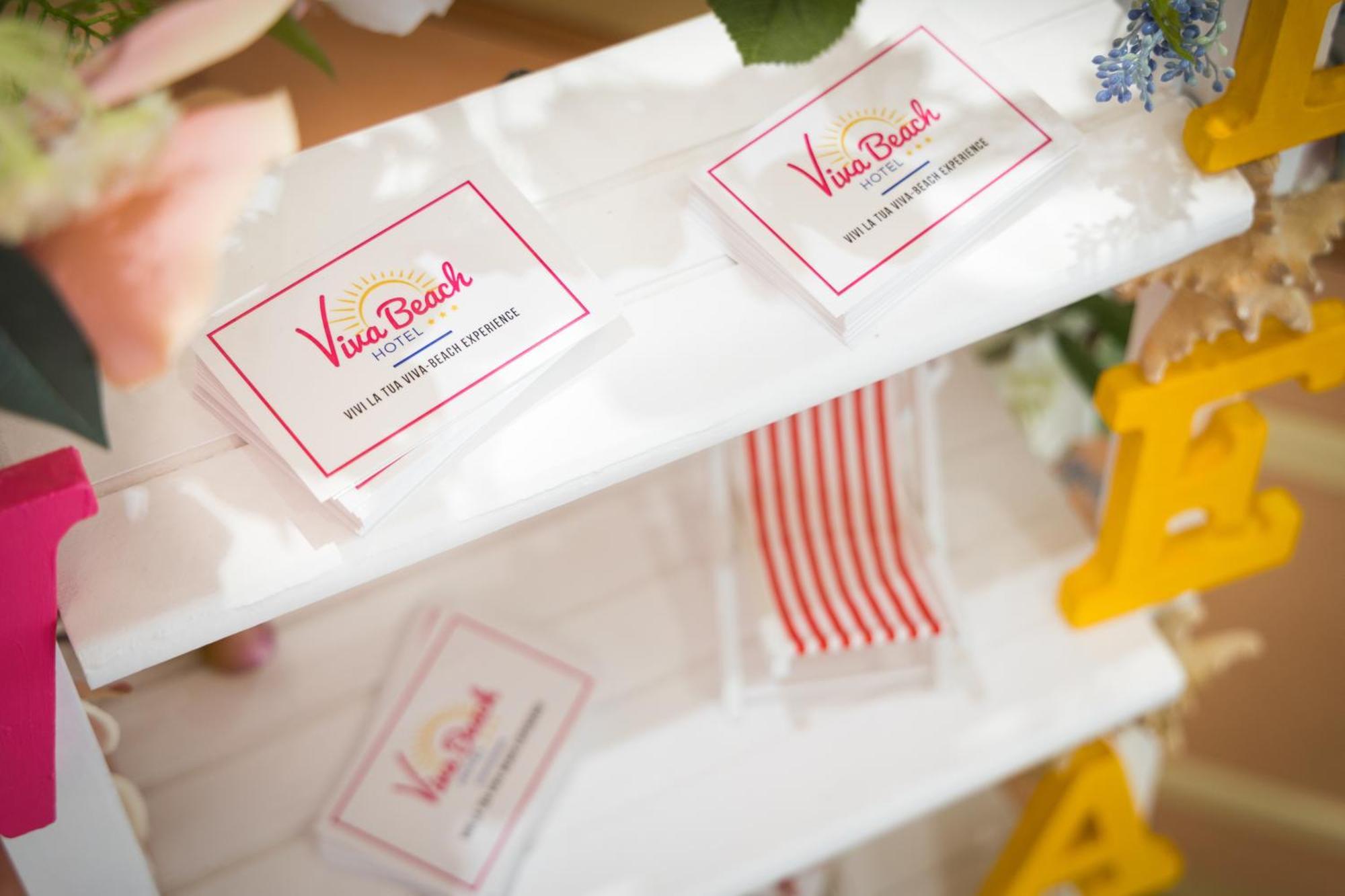 Viva Beach Hotel Rimini Bagian luar foto