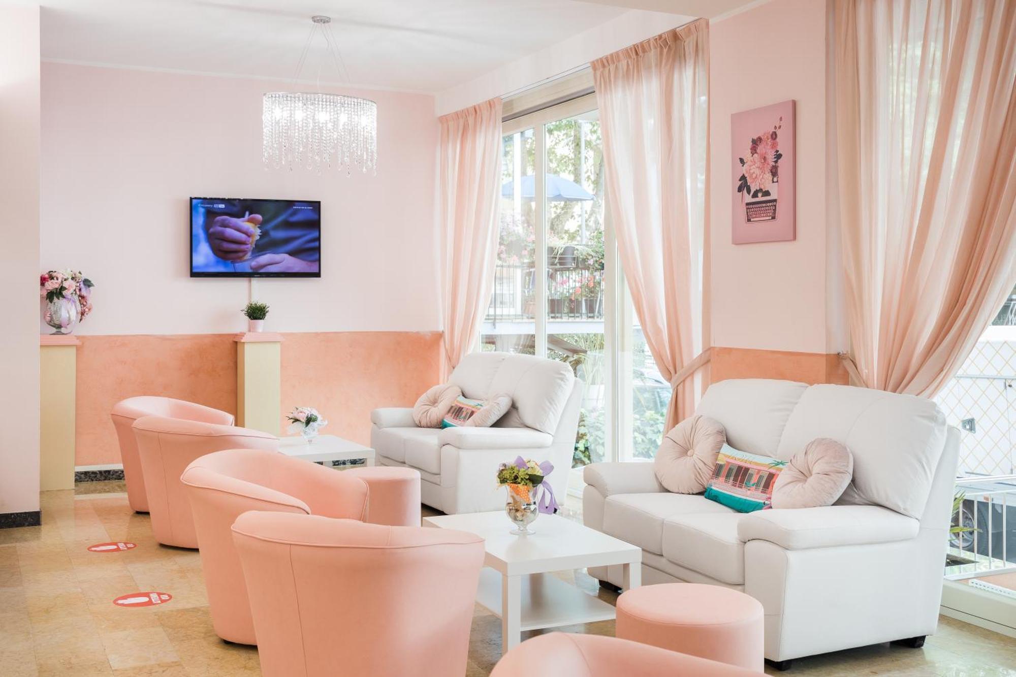 Viva Beach Hotel Rimini Bagian luar foto